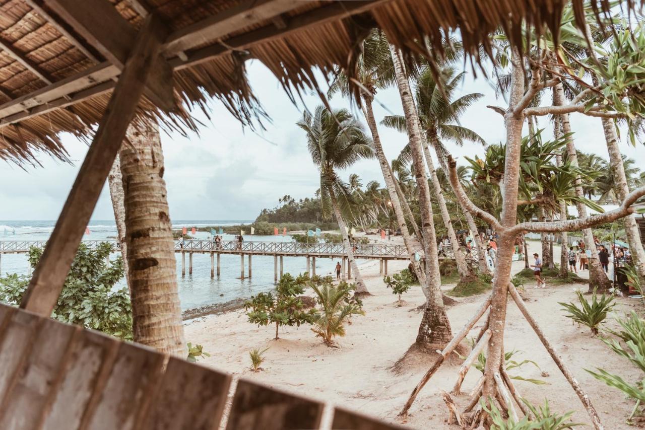 Alon Cloud9 Beach Front Catangnan Extérieur photo