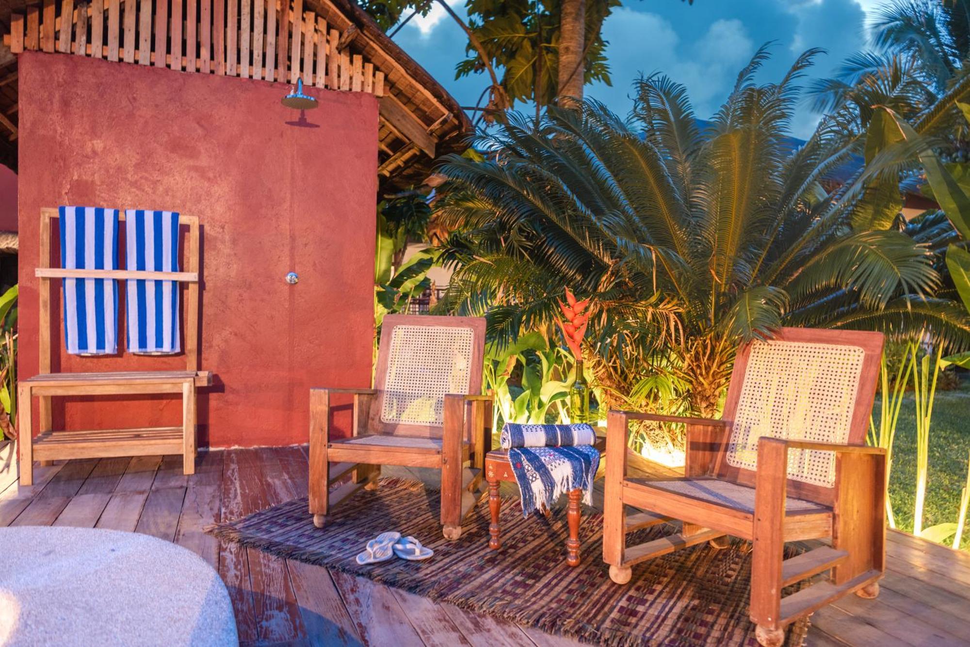 Alon Cloud9 Beach Front Catangnan Extérieur photo